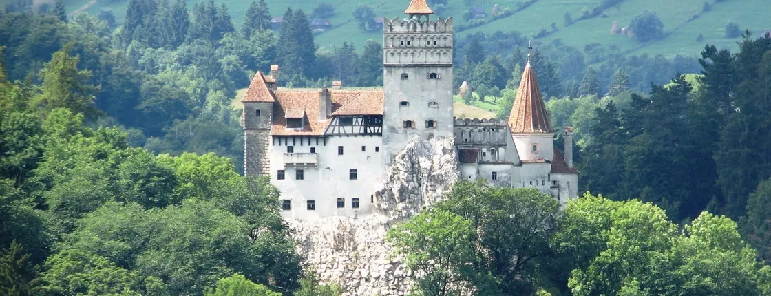 2 Castles and a Medieval Town Full-day Guided Tour to Transylvania