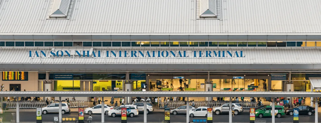 Transfer from Ho Chi Minh City Airport to Districts 1, 3, 10
