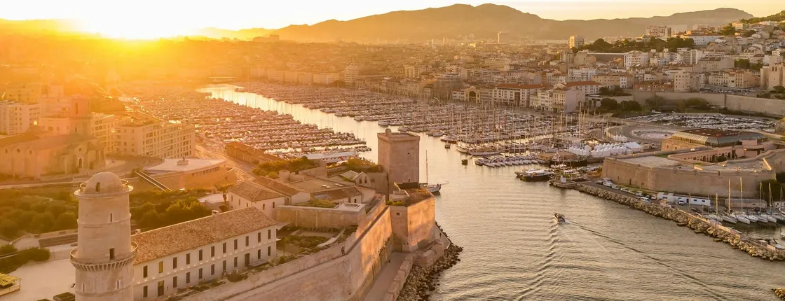 Maritime adventure and dinner at the Old Port of Marseille