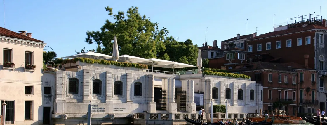 Peggy Guggenheim gallery and Sestiere Dorsoduro tour in Venice