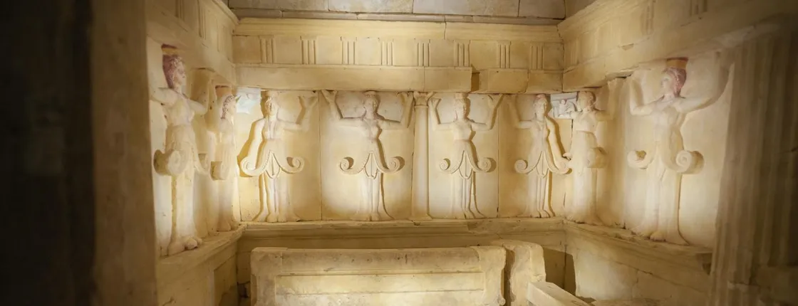 Sveshtari Tomb and Abritus Fortress private tour from Veliko Tarnovo