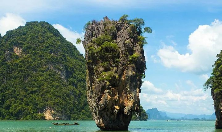 Phuket to James Bond Island Tour Including Sea Canoeing by Longtail Boat
