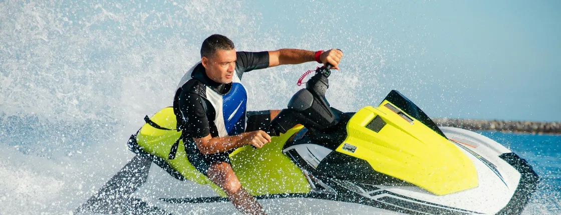 Jet ski safari tour in Northern Island with Blue Lagoon