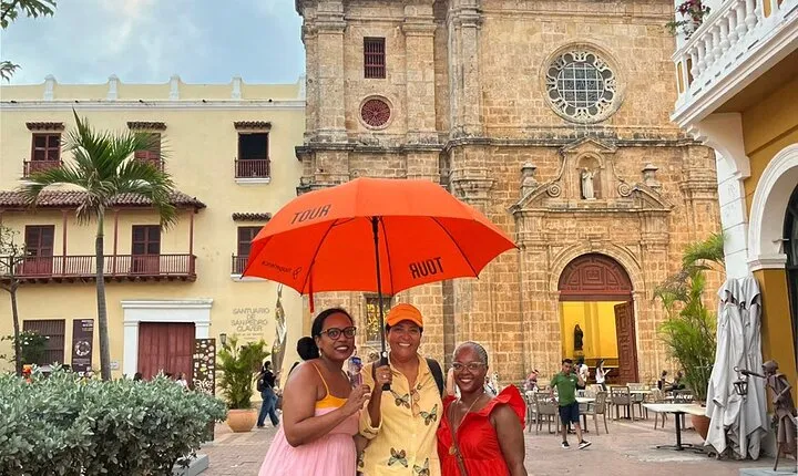 Private Walking Tour in Cartagena Walled City & Getsemaní