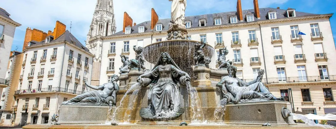 Discover Nantes in 60 minutes with a local