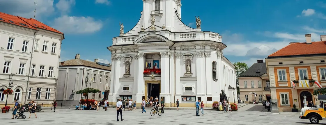 Black Madonna of Czestochowa and home of John Paul II in one day
