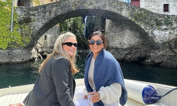 2 Hours Private and Guided Cruise to Lake Como Mostes boat