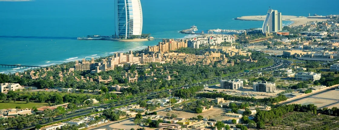 17-minute helicopter tour over Dubai