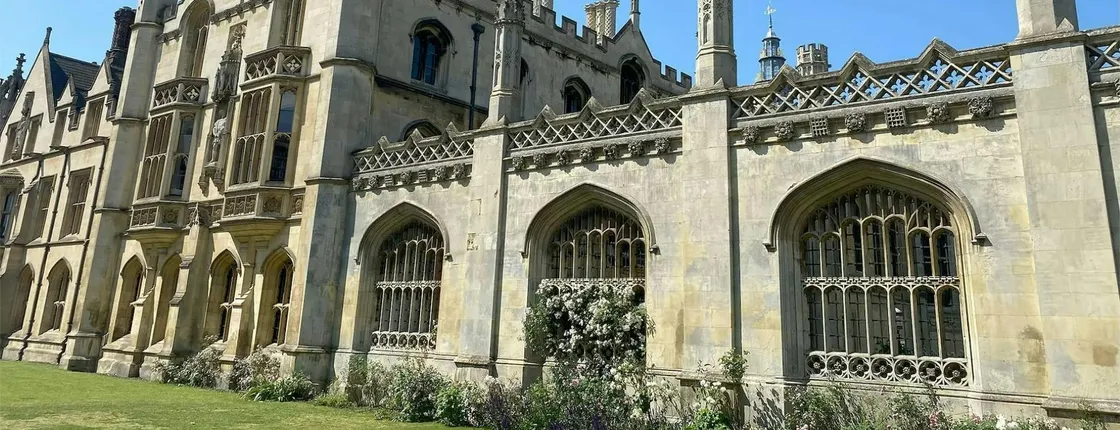 Cambridge's hidden college stories and rivalries self-guided tour