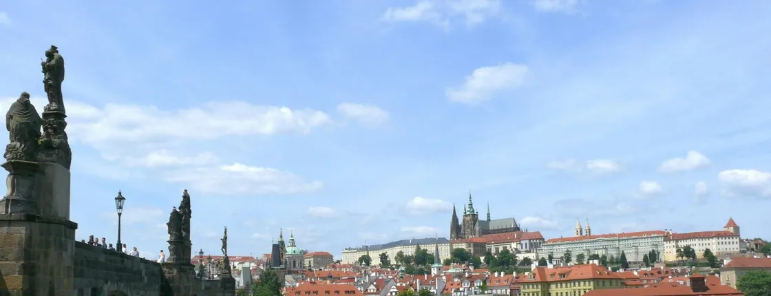 Prague guided walking tour with traditional lunch