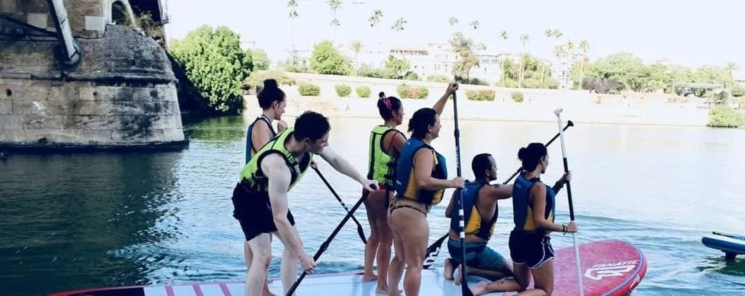 90-minute giant SUP rental in Seville