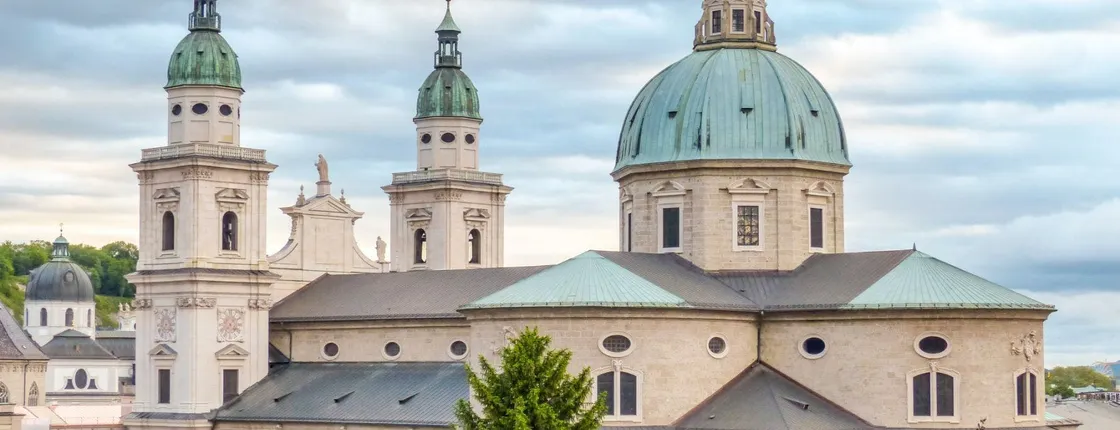 The famous musical and culture walk with a Local in Salzburg