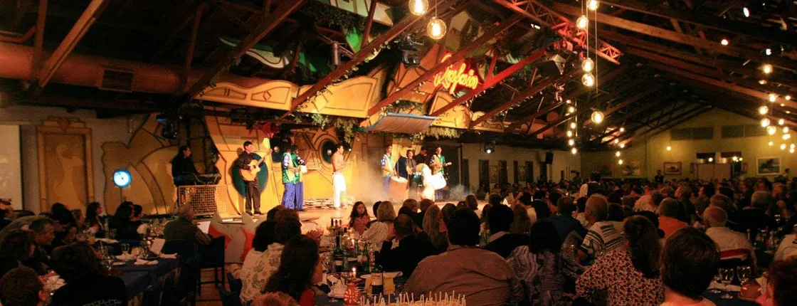 Dinner show at Rafain