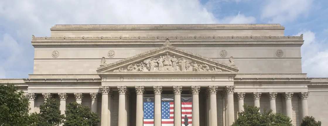 Private tour National Archives Museum