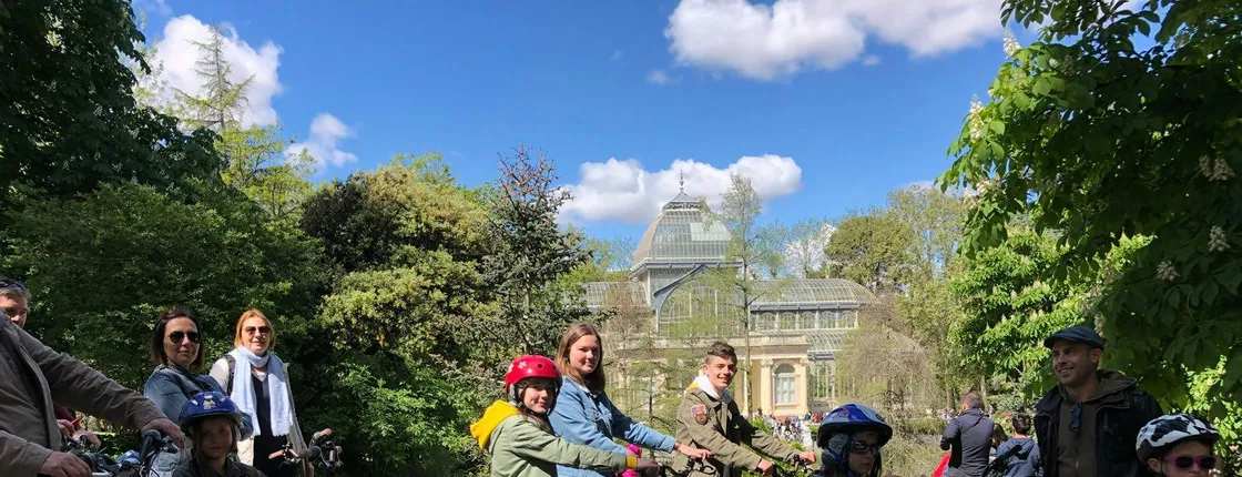 Retiro Park bike or e-bike tour in Madrid