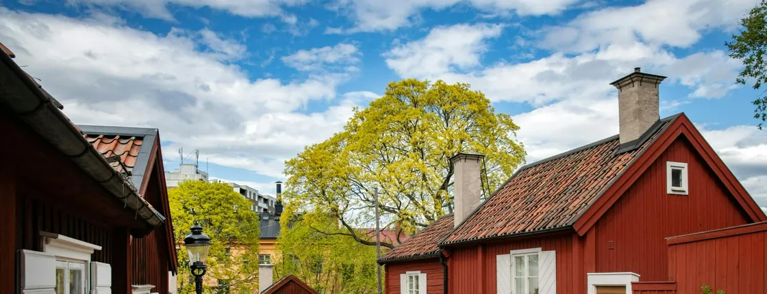 Romantic Stockholm self-guided city exploration game