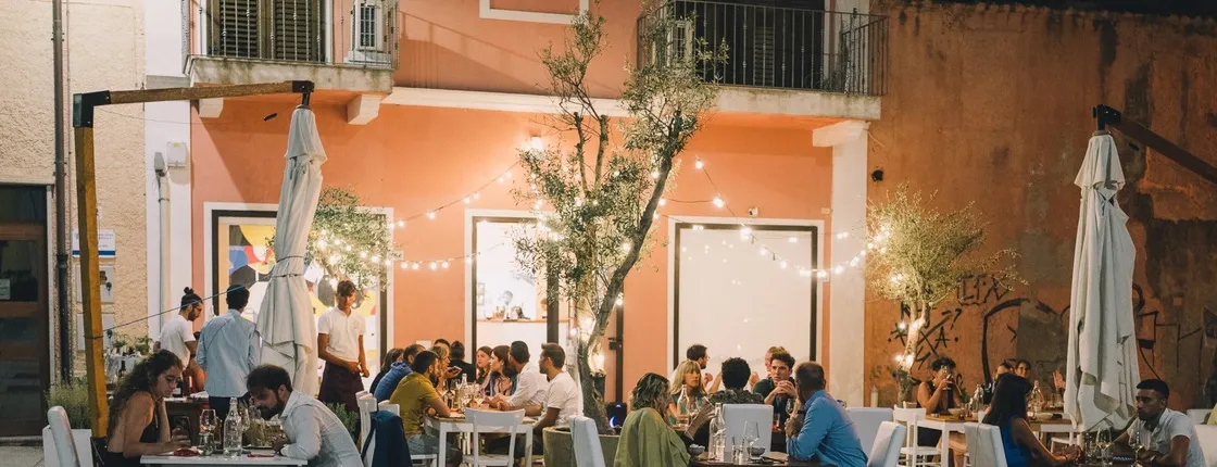 Chef-prepared Sardinian tapas and wine tasting in Olbia