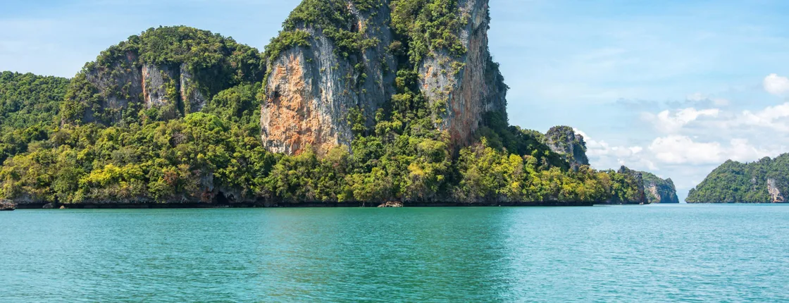 Speedboat and Canoe Tour of Phang Nga Bay