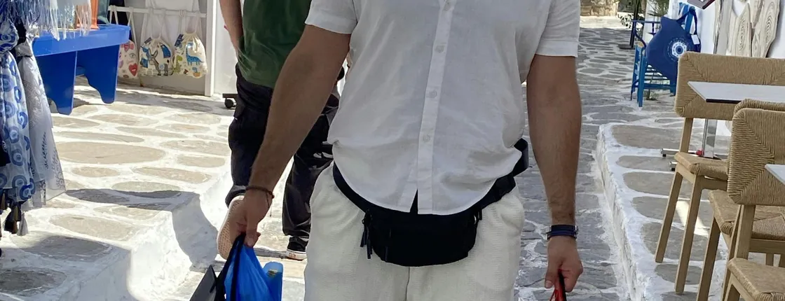 Guide Shopping and Walking Tour in Mykonos Town