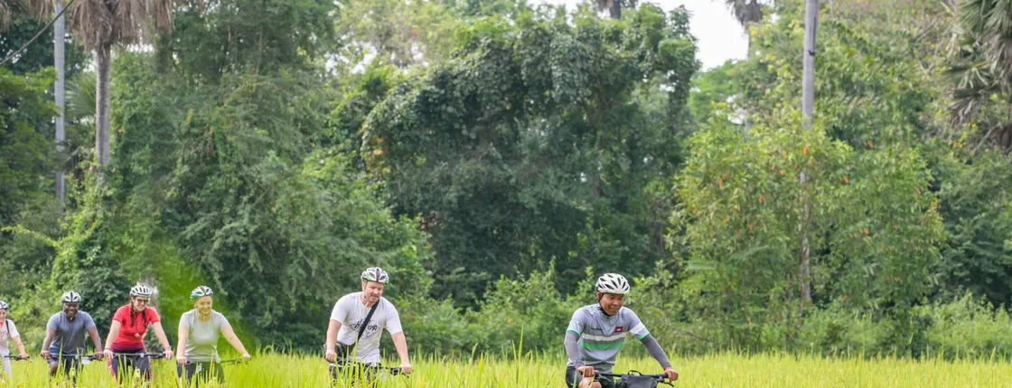 Half-day cycling tour in Siem Reap