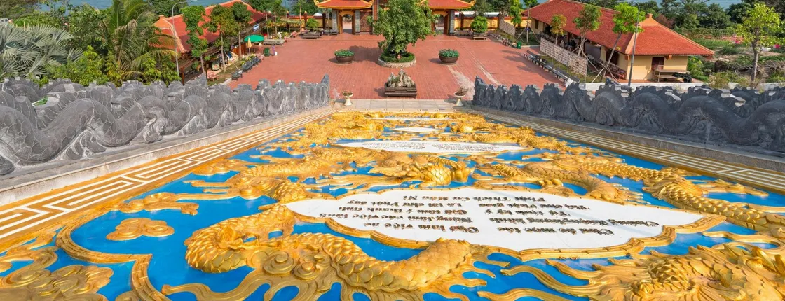 Guided tour of Phu Quoc Island with visit to a local distillery