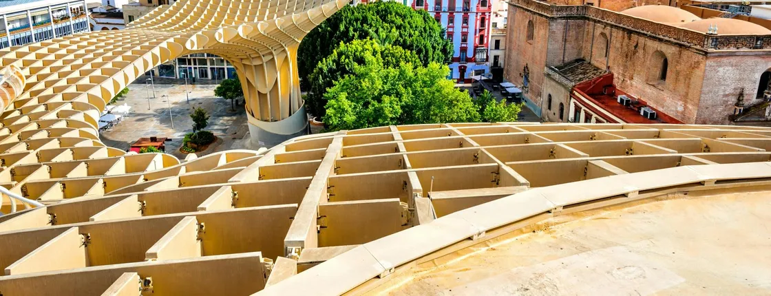 Seville skyline walking tour with Metropol Parasol visit