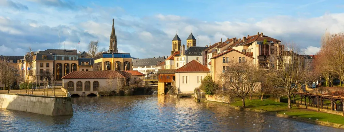 Guided walking tour to discover Metz with a local guide