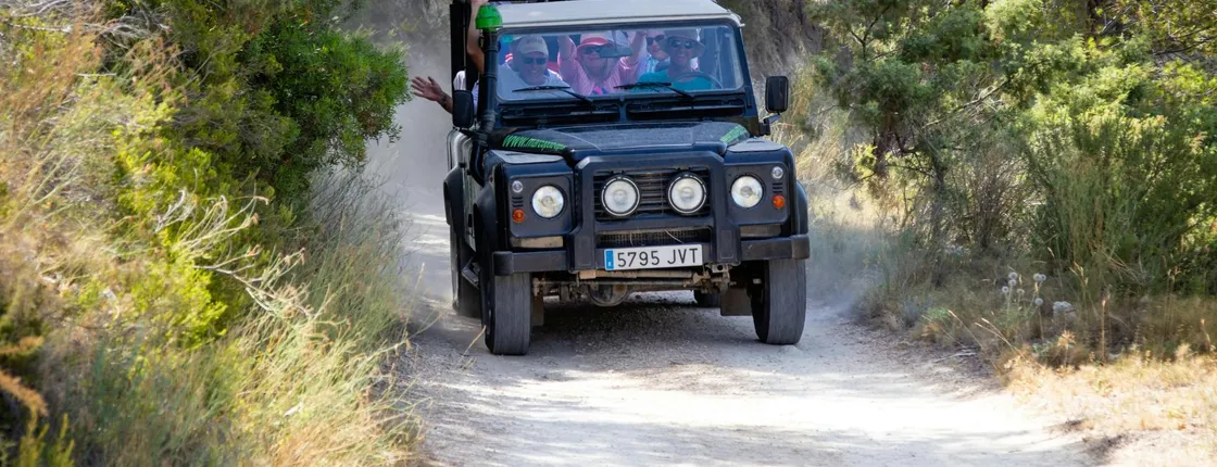 4x4 safari half day: Algar Waterfalls
