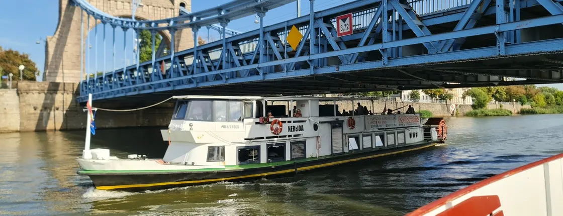 Wrocław guided tour with Old Town walk and river cruise