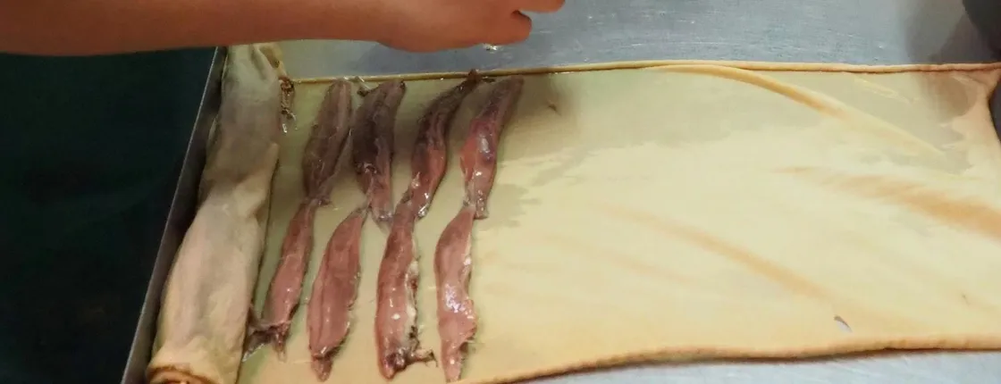 Half-Day Santoña and Anchovy Cannery Guided Tour with Boat Trip