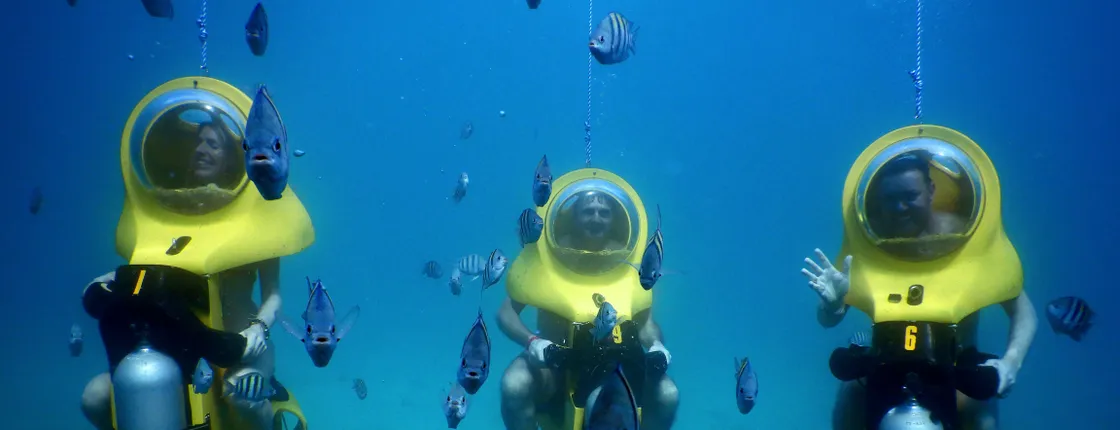 Aquafari underwater scooter tour