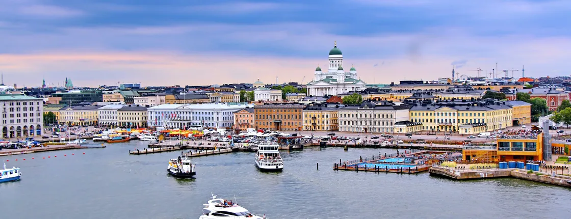 Speed boat RIB cruise in Helsinki