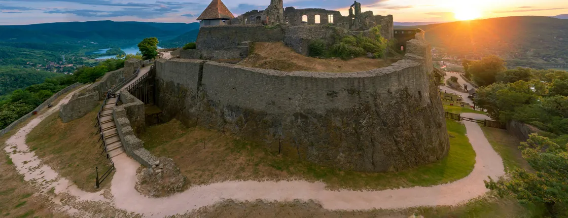 Full-day Danube Bend day trip from Budapest