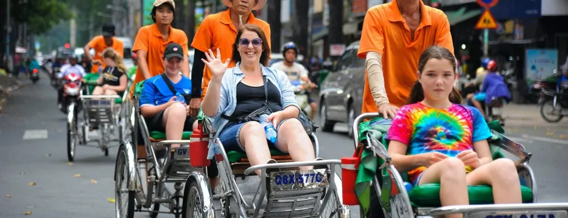 Full-day Ho Chi Minh sightseeing with cyclo ride tour