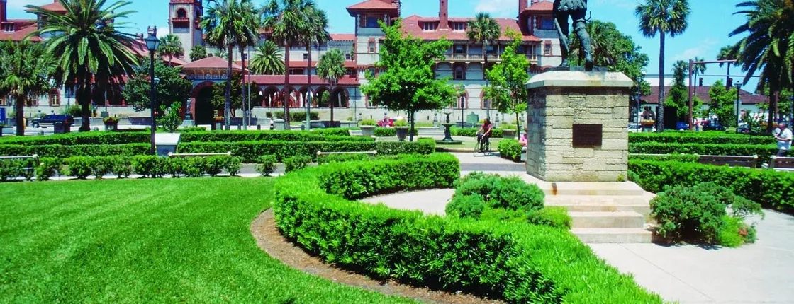 St. Augustine guided day trip including a scenic boat cruise