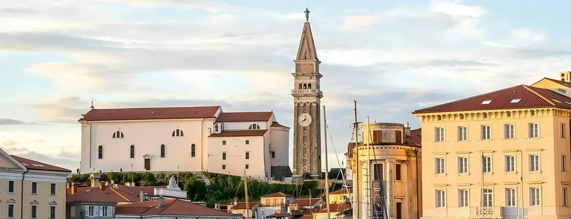 Slovenian coast guided tour from Trieste with wine and food tasting
