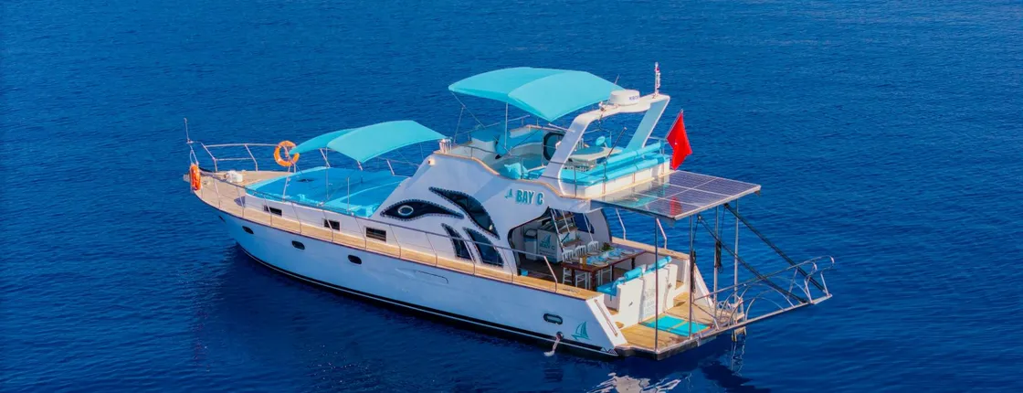 VIP yacht cruise from Fethiye