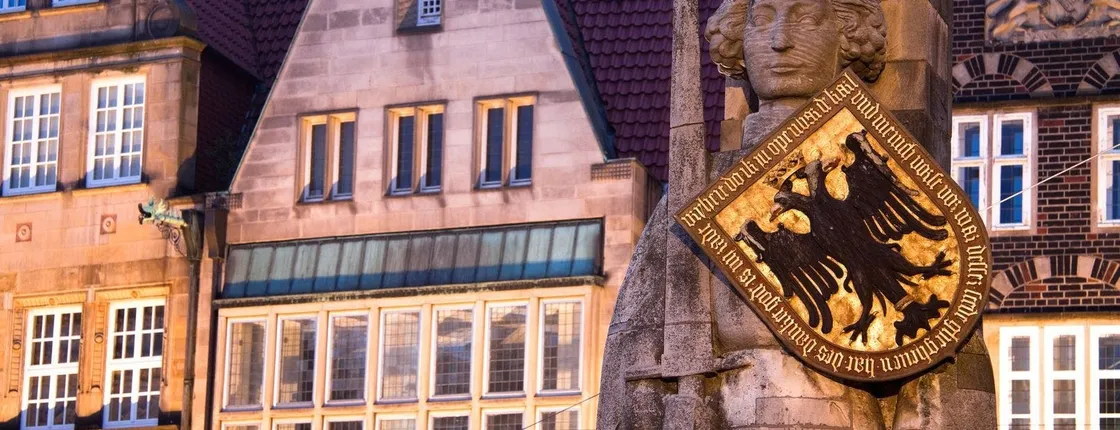 Self-guided historical walk through Bremen's Old Town