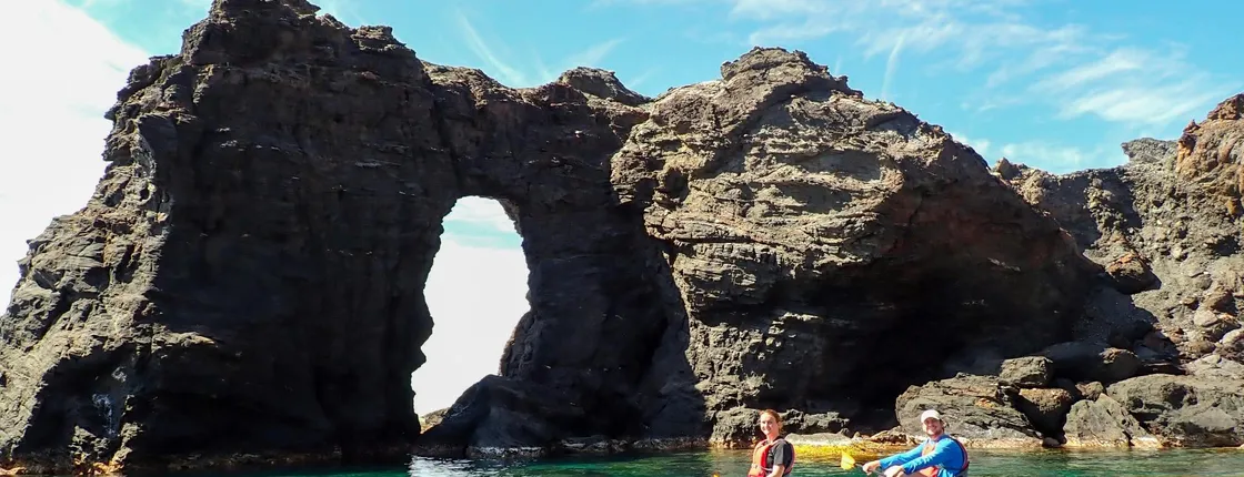 Cabo de Palos 2-hour kayak tour with snorkelling
