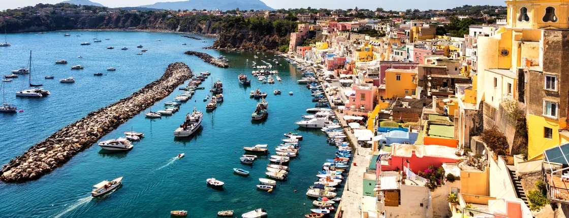 Day trip to Procida Island with lunch