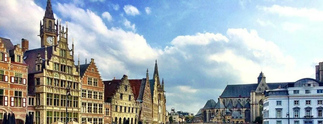 Ghent medieval city self-guided walking tour with audio app