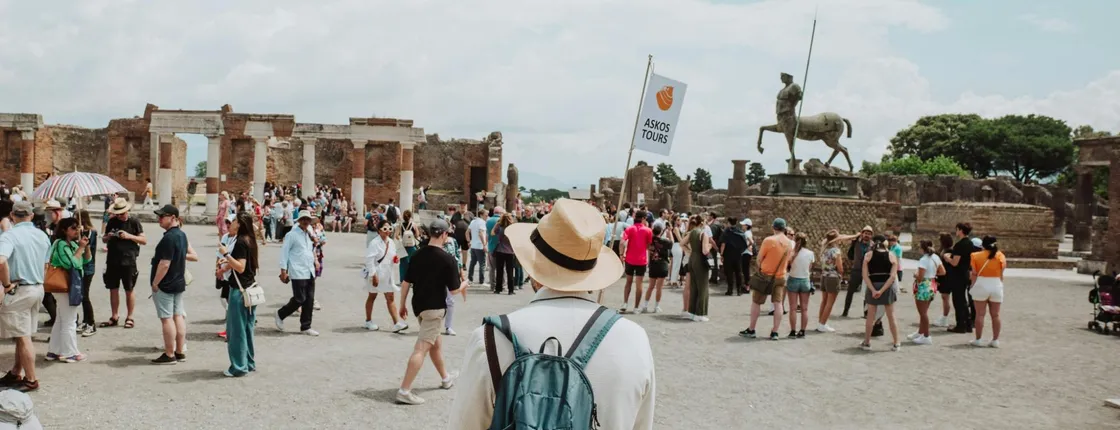 Tour of Pompeii with an archaeologist