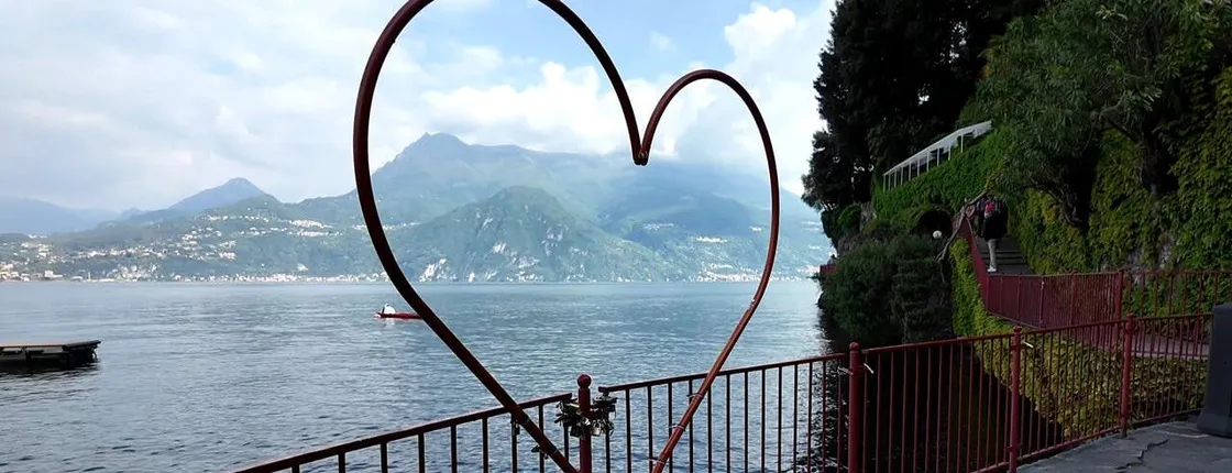 Lake Como full-day tour with Bellagio, Varenna and panoramic cruise