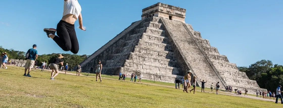 Classic Chichen Itza day trip with Cenote Xunáan and Valladolid