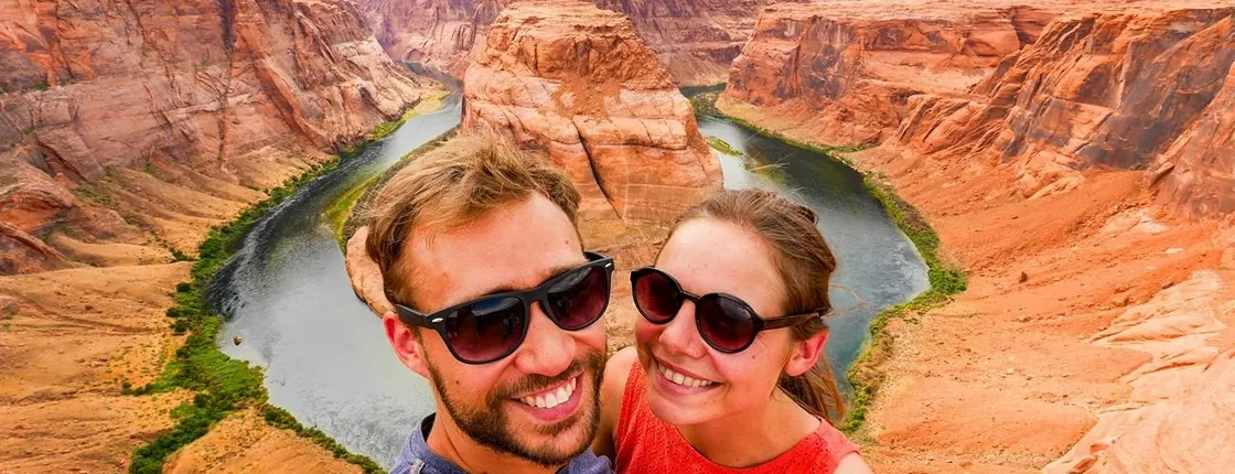 Antelope Canyon and Horseshoe Bend day trip from Las Vegas