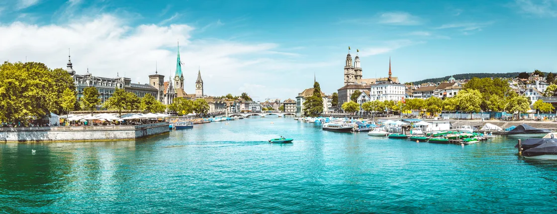 Best of Zurich city tour and optional FIFA Museum admission