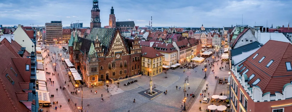 Navigate Wrocław's Insta-perfect spots with a local