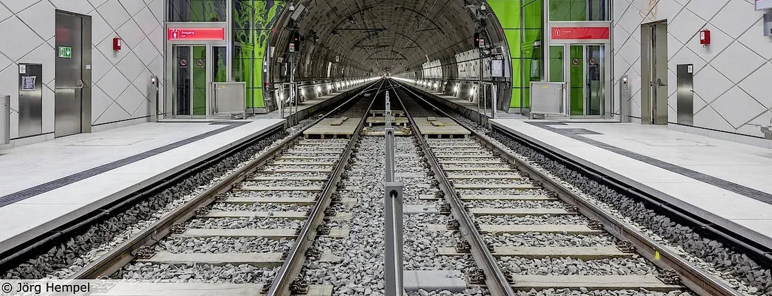 Guided tour of the Wehrhahn line Düsseldorf