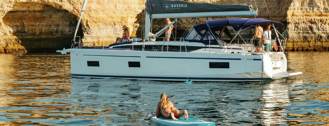 7-hour Algarve coast sailing tour from Portimão Marina