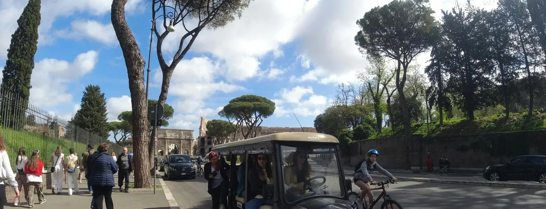 Rome's highlights 3-hour panoramic luxury golf cart tour